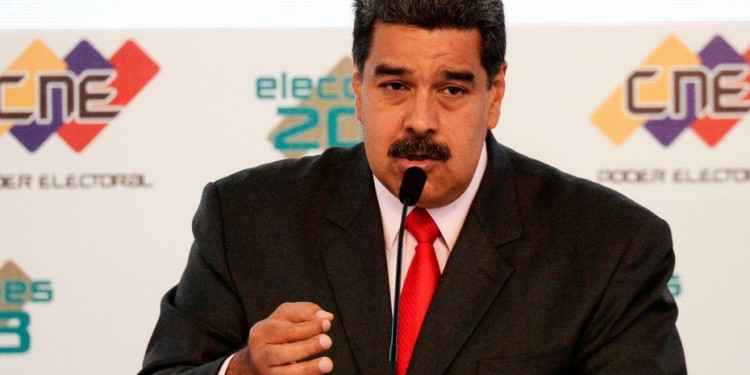 Proclamado presidente, Maduro echó al principal diplomático de Estados Unidos