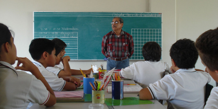 "Los salarios docentes no pueden ser la variable de ajuste"