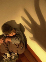 Maltrato infantil: quieren crear la figura del Defensor del Niño