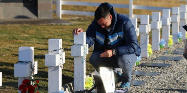 Homenajes para los héroes de Malvinas