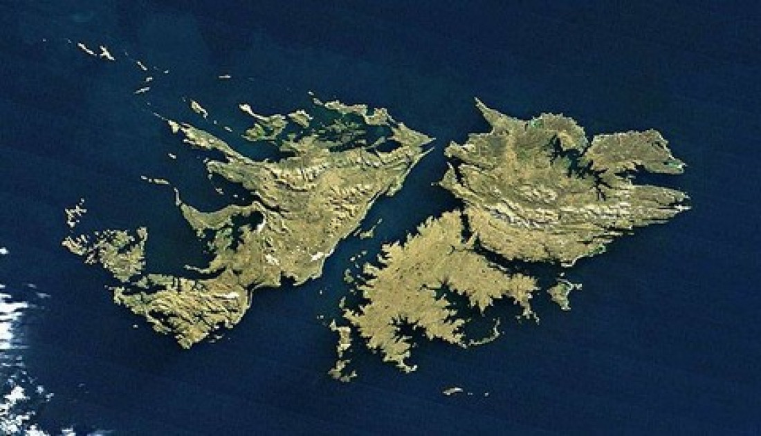 Cuestionan la creciente militarización de Malvinas