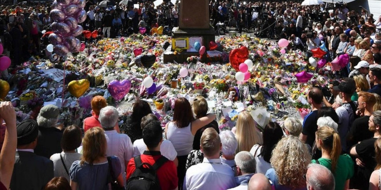 Periodista analiza la situación post atentado en Manchester
