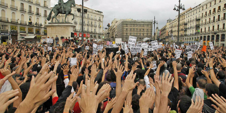 Los "indignados" levantarán el campamento de la Puerta del Sol el próximo domingo