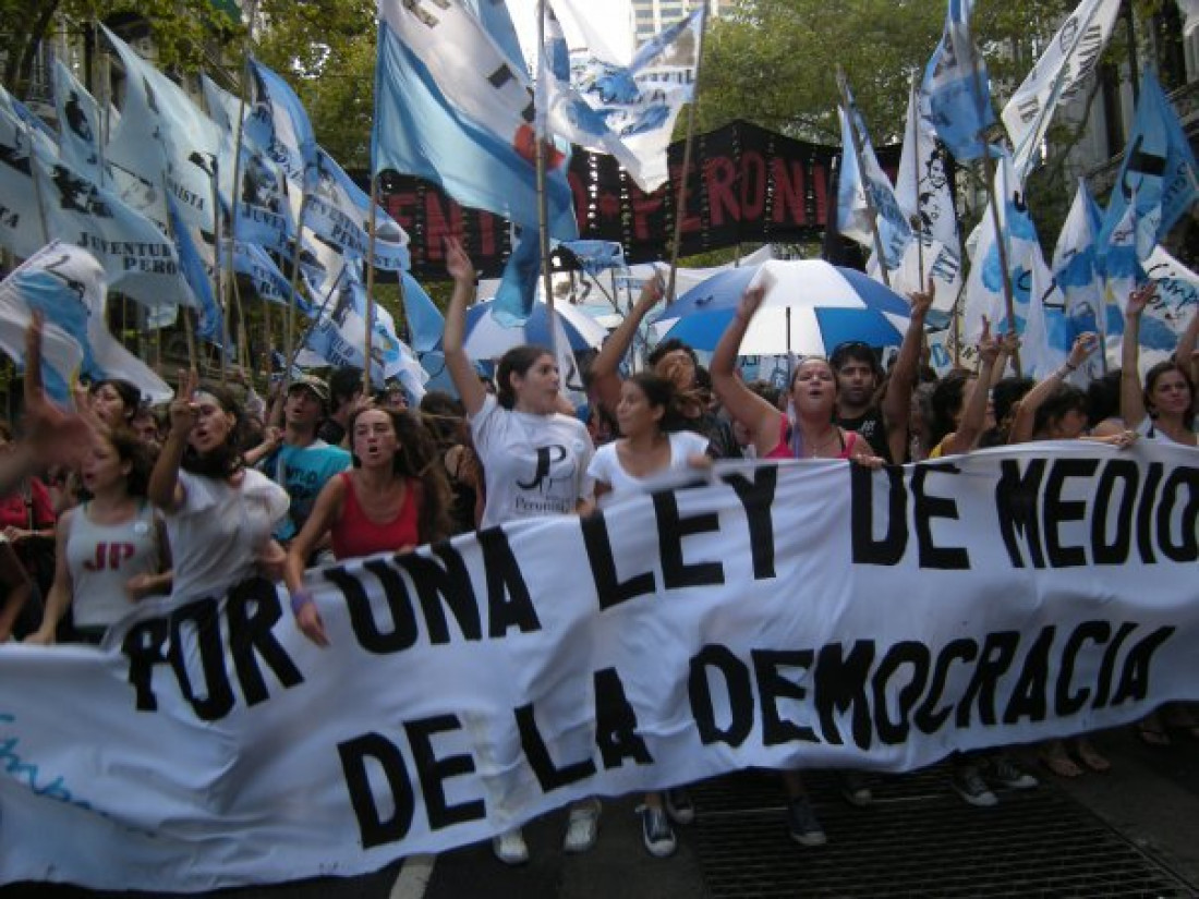 Defender la ley de medios es defender la democracia