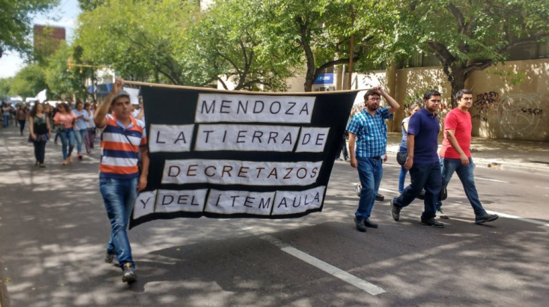 Un clásico: El SUTE y el Ejecutivo no coinciden en los números del paro