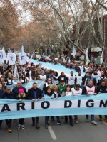 Paro de estatales: tras una jornada de marchas, el Gobierno trabaja en una nueva oferta