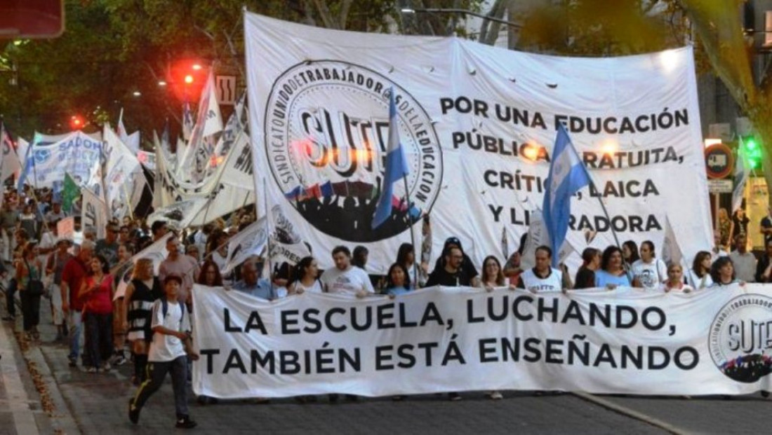 Marcha de las Antorchas: varios gremios se unieron al SUTE para pedir la reapertura de paritarias  