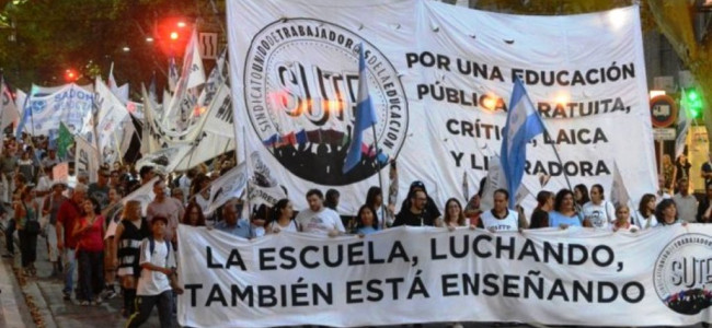 Marcha de las Antorchas: varios gremios se unieron al SUTE para pedir la reapertura de paritarias  