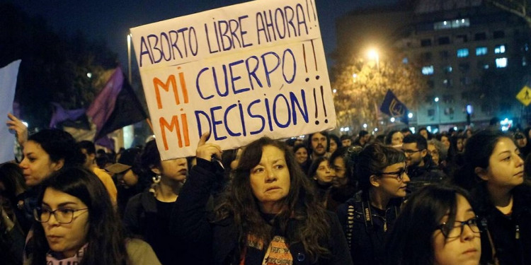 Seis de cada diez personas aprueban despenalizar el aborto