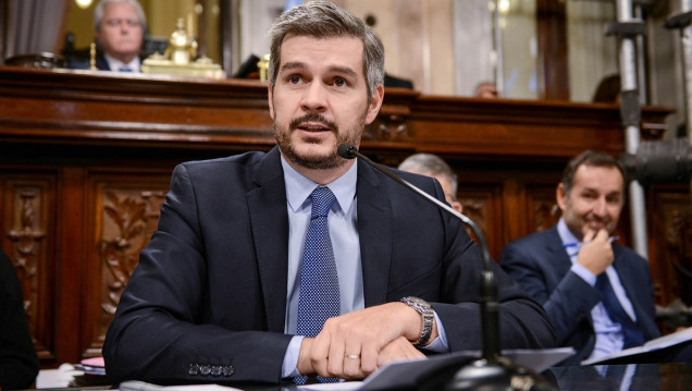 imagen Marcos Peña brindará este miércoles su primer informe en el Senado