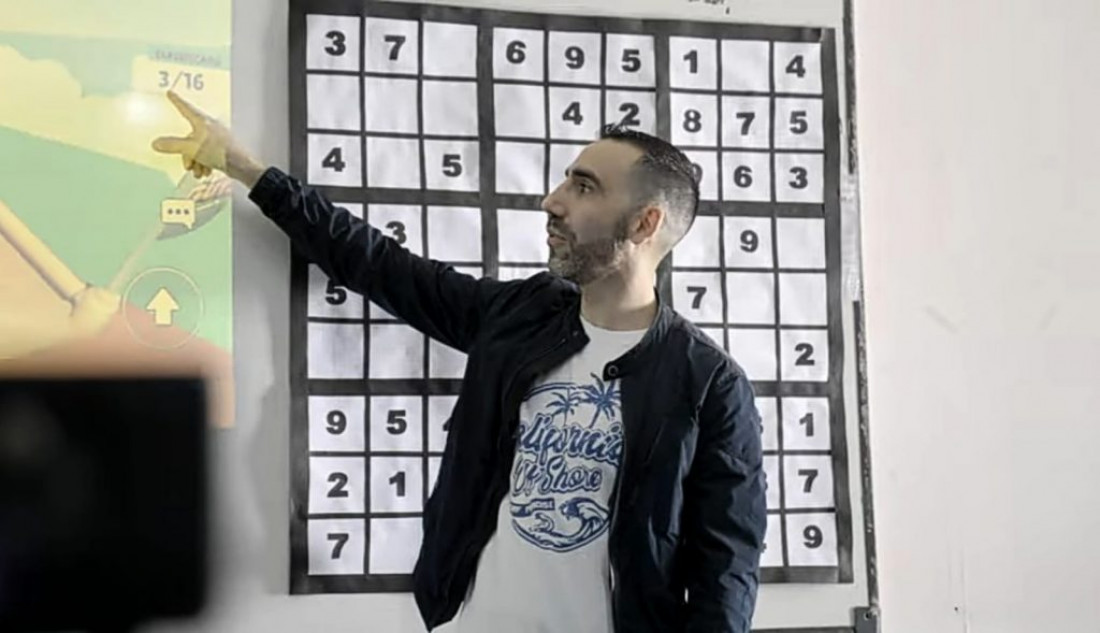 Damián Ortiz, el profe "influencer" que enseña matemáticas