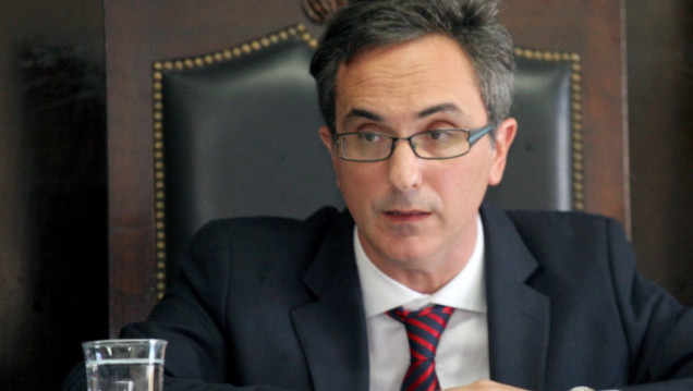 imagen Pérez no cumplió y promovió a un conjuez cuestionado