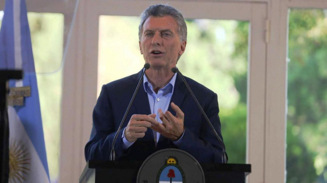 Macri: "Estamos atravesando una tormenta"