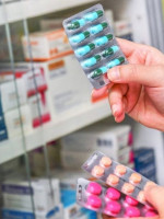 Nueva ley de antibióticos: los cambios que rigen para adquirirlos en farmacias