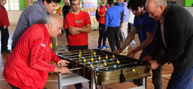 El "metegol humano" tiene una chance de avanzar en Mendoza