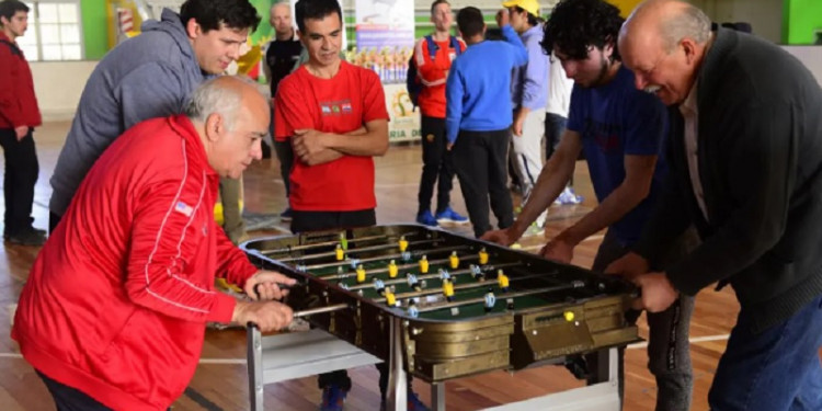 El "metegol humano" tiene una chance de avanzar en Mendoza