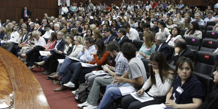 Avanzar en la vida democrática
