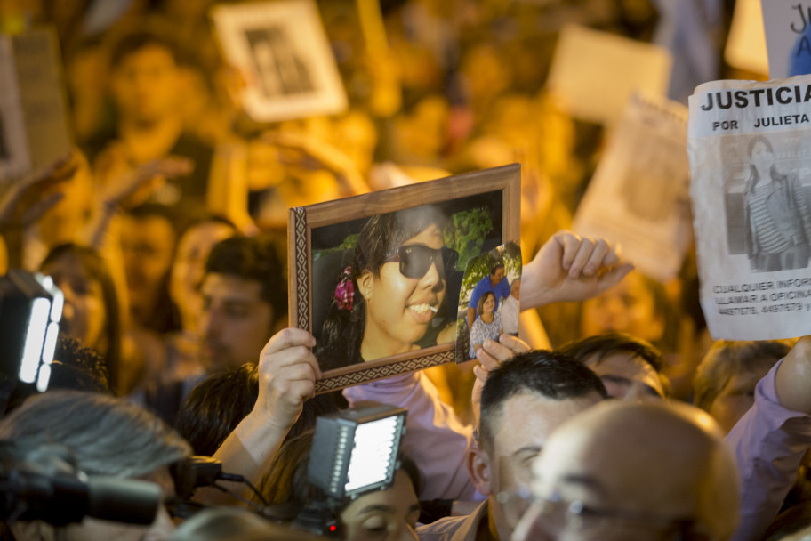 imagen 5000 personas pidieron que cesen los femicidios