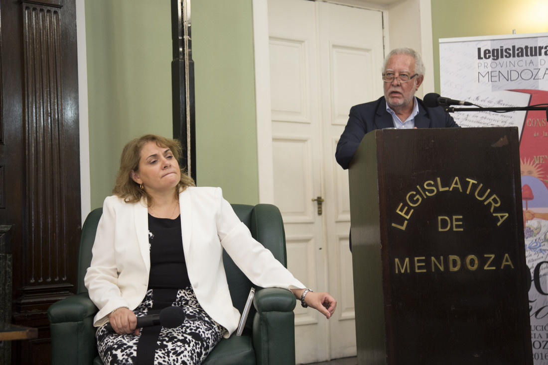 Mathus Escorihuela: "No siento clima reformista"