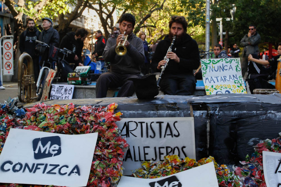 imagen Funeral en defensa de la cultura popular