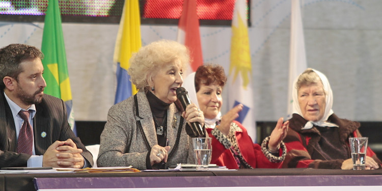 Estela, la abridora de caminos