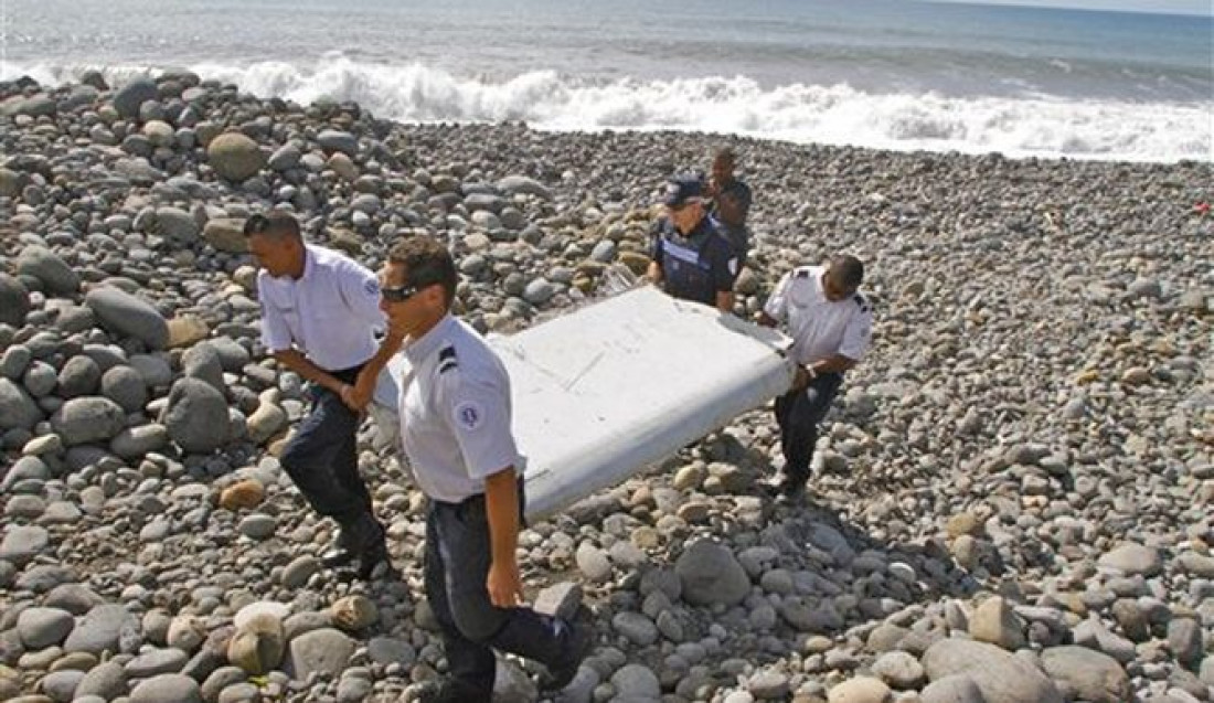 Vuelo MH370: no descartan ninguna hipótesis sobre los restos hallados