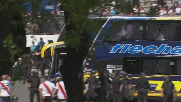 imagen Tras los incidentes y el bochorno, la final de la Copa pasó al domingo