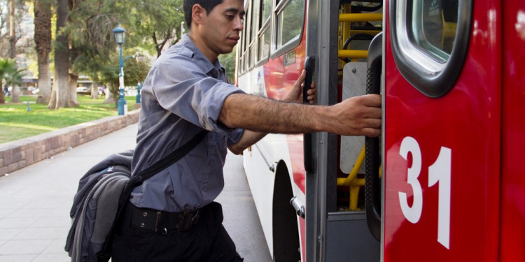 Colectivos gratis desde el control del 6 para ir a la Fiesta de la Cosecha