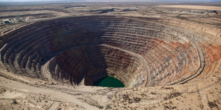 Córdoba: prohíben la minería a cielo abierto