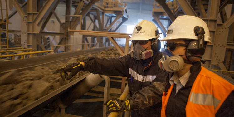 Mineros lamentan el fallo de la Corte sobre la constitucionalidad de la 7722
