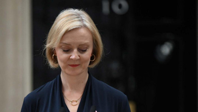 imagen Renunció la primera ministra británica, Liz Truss