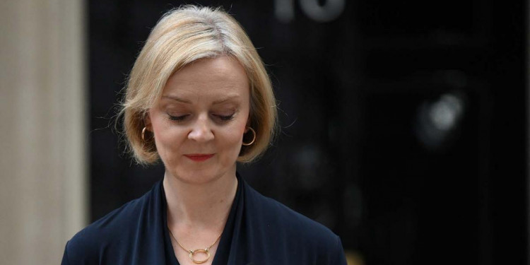 Renunció la primera ministra británica, Liz Truss