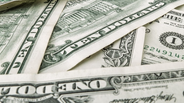 imagen El Banco Nación ya vende el dólar a $ 21