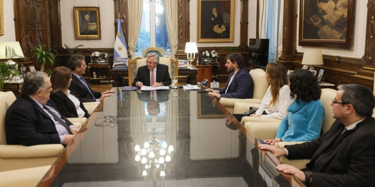 Se promulgó la Ley de Alivio Fiscal para monotributistas, que beneficiaría a 4,5 millones de personas