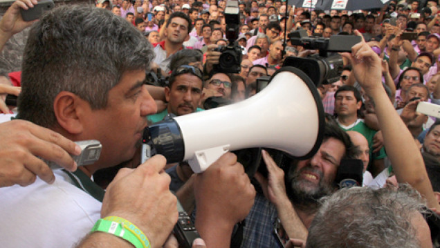 imagen Pablo Moyano: "No reabrir las paritarias es una provocación"