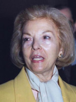 Podrían imputar a María Estela Martínez de Perón
