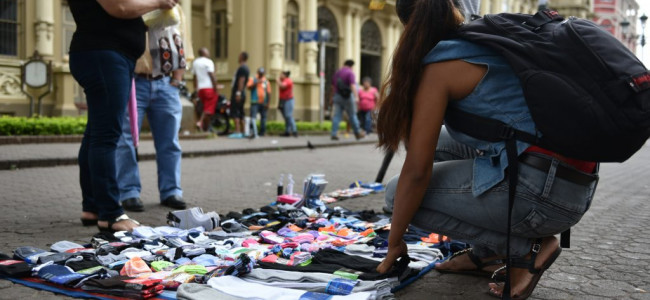 Feminización de la pobreza: el 64% de la población de menores ingresos son mujeres