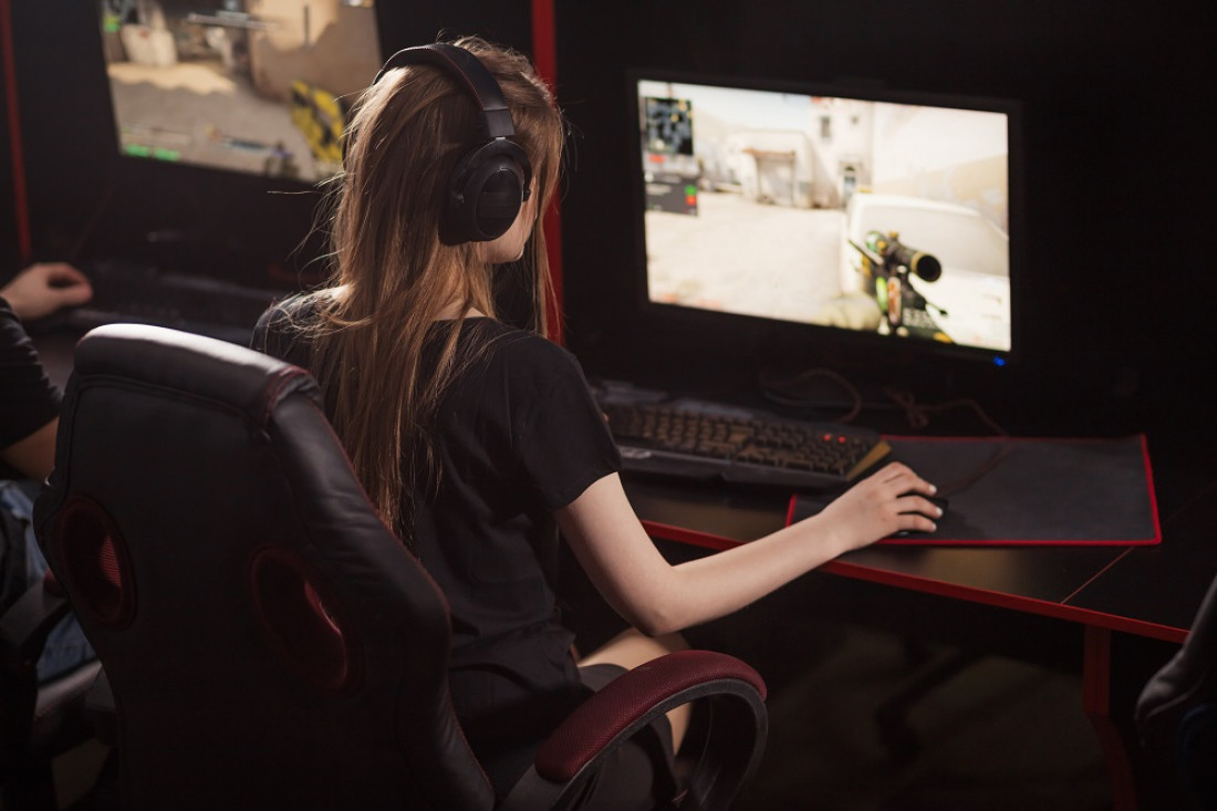 Desigualdad en los videojuegos: las gamers desafían el acoso y la violencia en línea