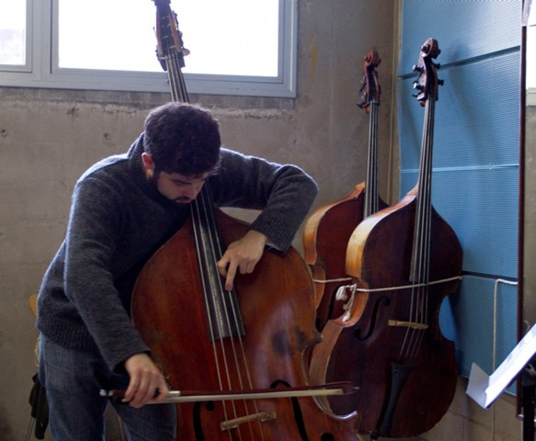 Música Solidaria con La Skandalosa Tripulación 