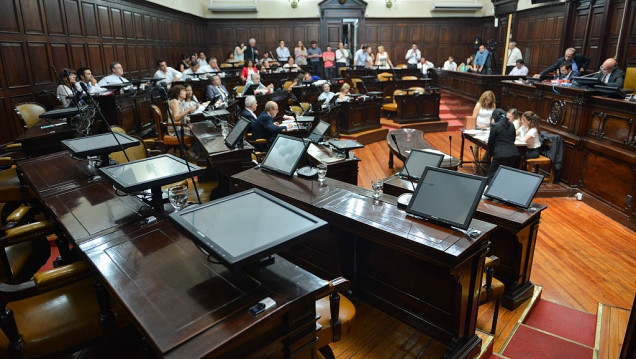 imagen Ítem banca: el oficialismo quiere descontar hasta $ 8000