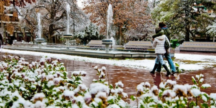 Cómo seguirá el tiempo en Mendoza luego de la ola polar