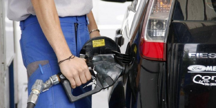 Liberarán el precio de los combustibles en 2018