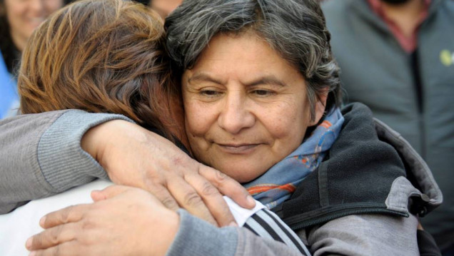 imagen Rojas: "Por más golpes que nos den, estaremos de pie"