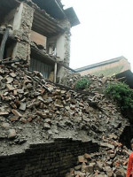 Al menos 63 de muertos por terremoto en frontera entre India y Nepal