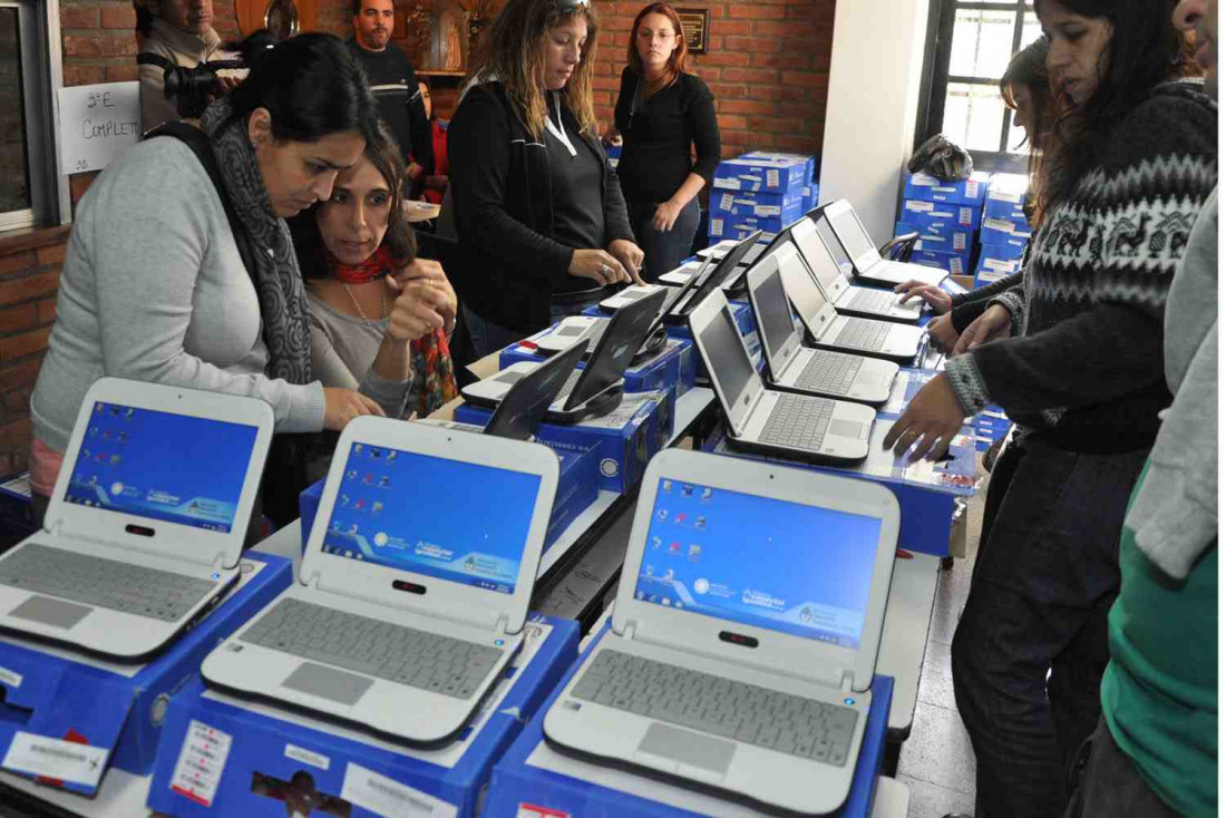 (Des)conectar igualdad: despiden a más de 1000 trabajadores 