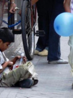 Críticas a la reducción de asignaciones familiares