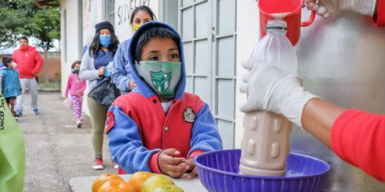 Casi 10 mil niñas, niños y adolescentes viven sin cuidados parentales en Argentina