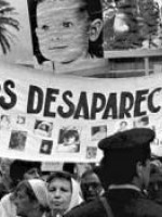 Toman muestras de ADN para buscar a hijos de desaparecidos en Mendoza