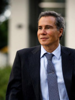 Cobra fuerza la hipótesis del suicidio de Nisman