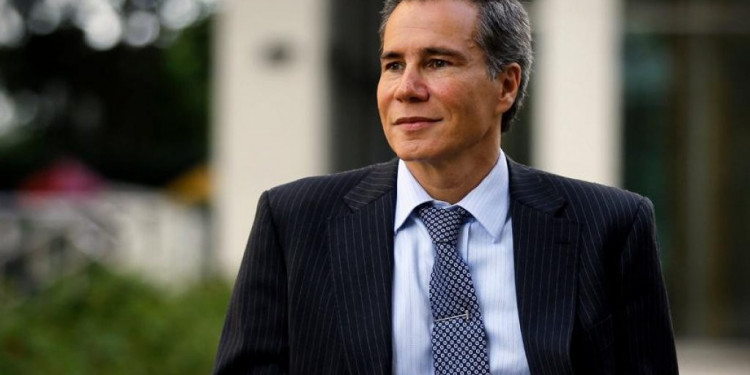 Cobra fuerza la hipótesis del suicidio de Nisman